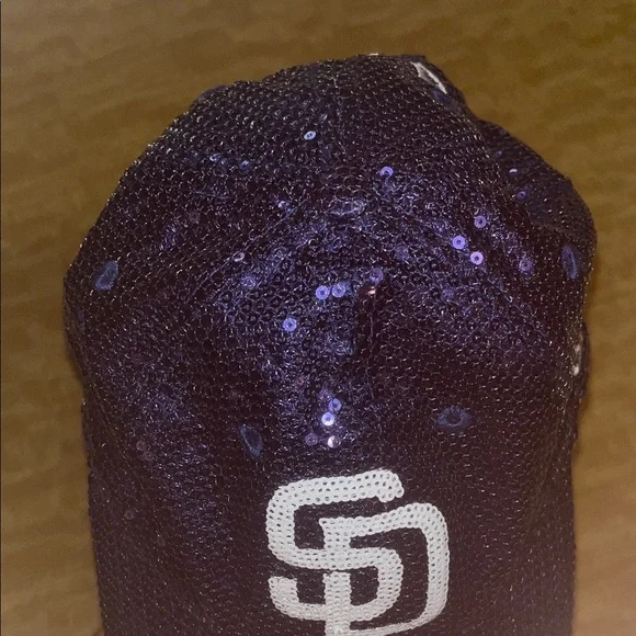 New Era / Victorias Secret/ Pink SD Padres Blue Sequin Hat - Picture 15 of 15